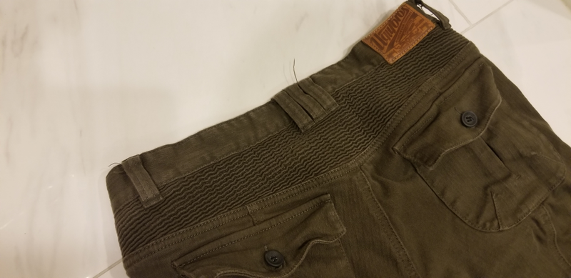 Illustration for article titled Motorcycle pants are the unsung hero of my travels - Uglybros review
